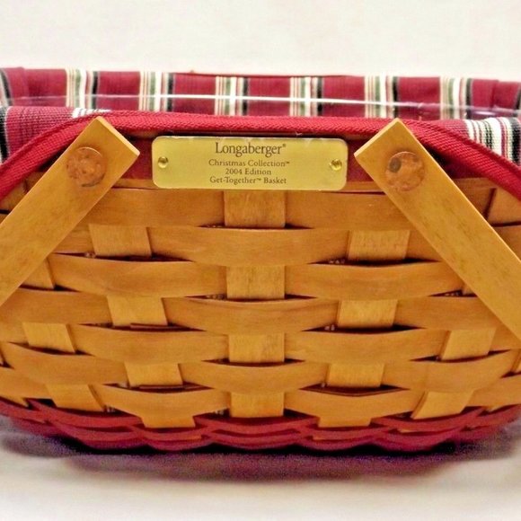 Longaberger 2004 Christmas Collection Red Get Together Basket w/ Liner Protector - Picture 11 of 15